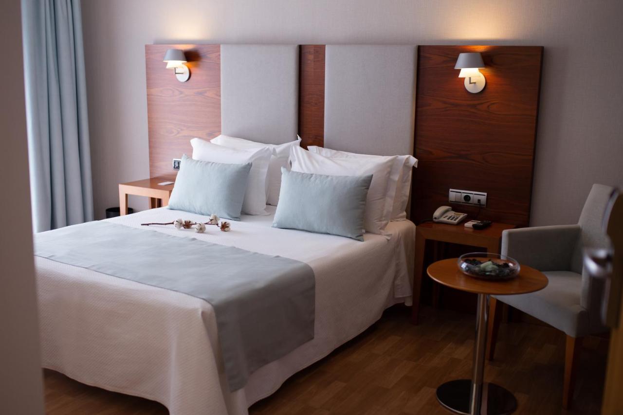 Hotel El Trebol Carboneras Ngoại thất bức ảnh